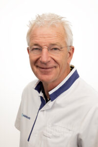 Dercksen, dhr. dr. M.W.
