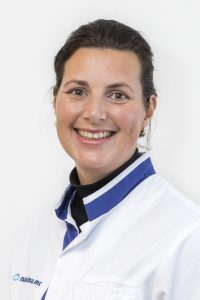 Christiaansen, drs. mw. C.E.