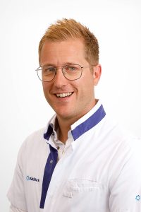 Vromen, dhr. dr. T.